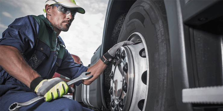SemiTruckWheelMaintenance, why drivers shouldn't job hop